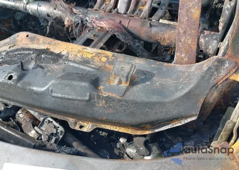 2018 Hyundai Santa Fe Sport 2.4L z USA, uszkodzony, nr VIN 5XYZT3LBXJG556499